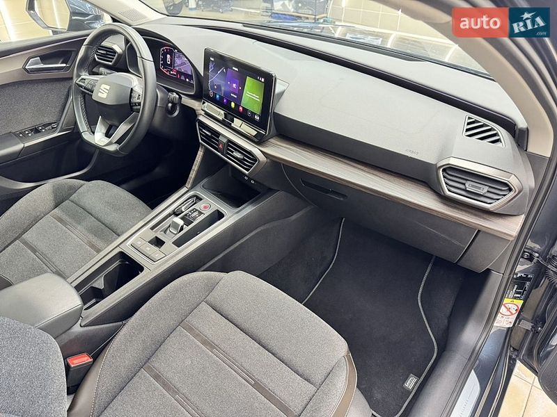 SEAT-31