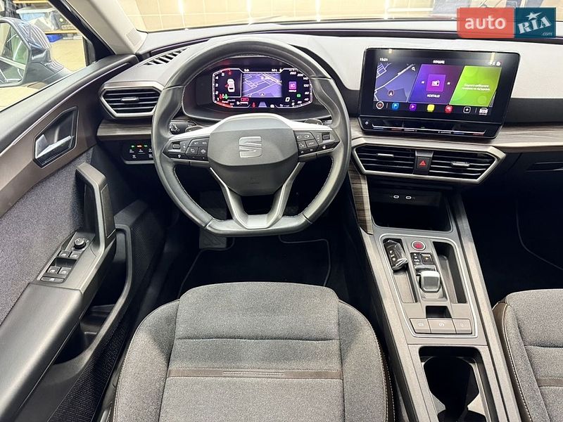 SEAT-12