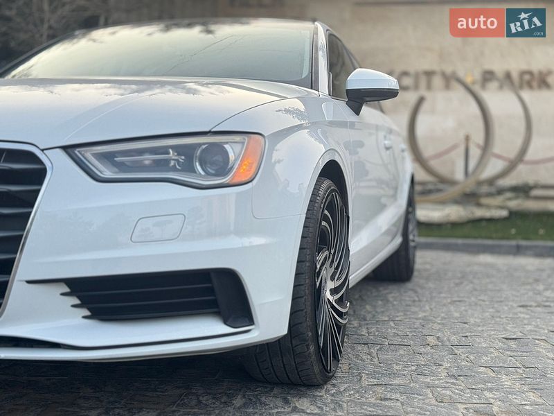 Audi-21