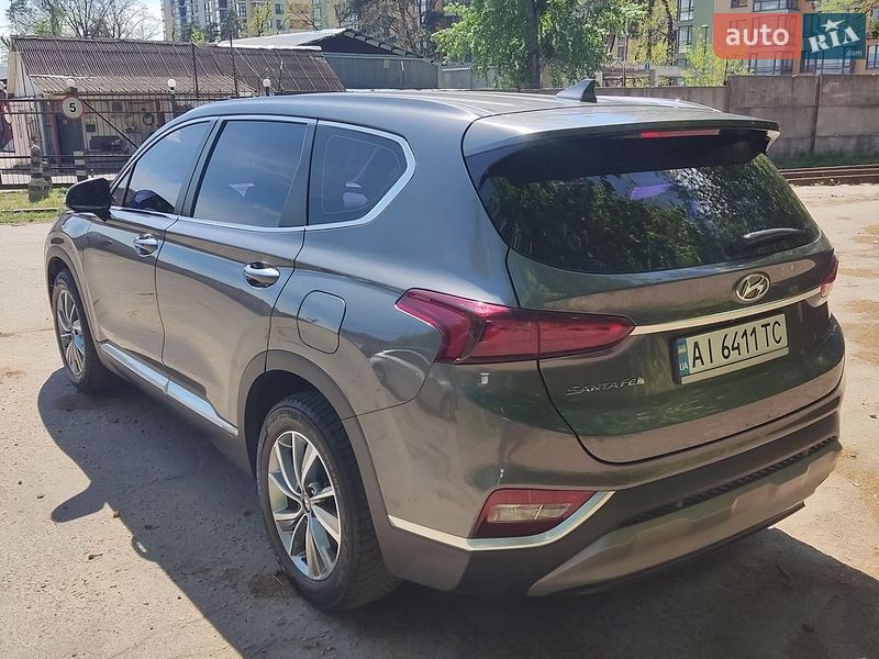 Hyundai-23