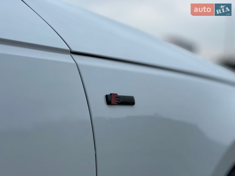 Audi-32