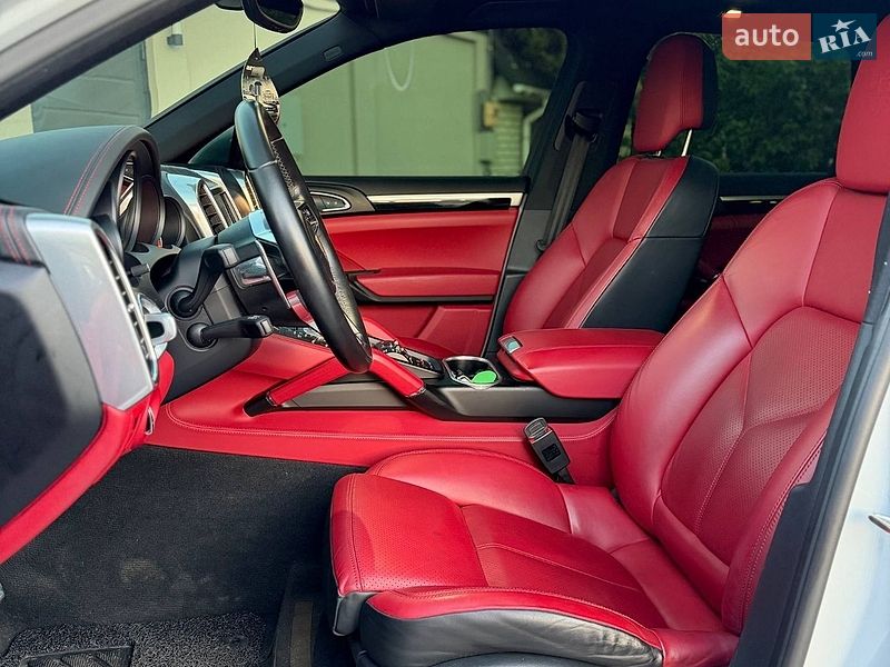 Porsche-8