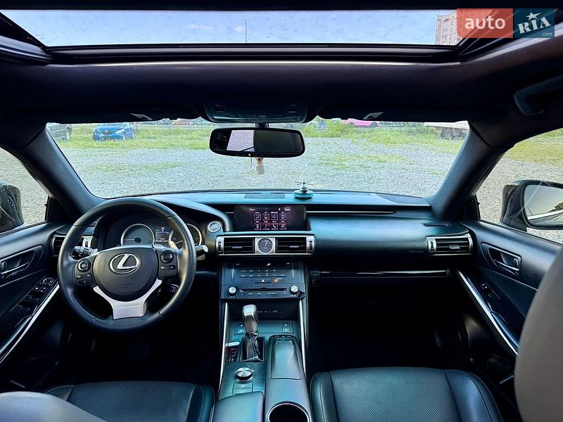 Lexus-24