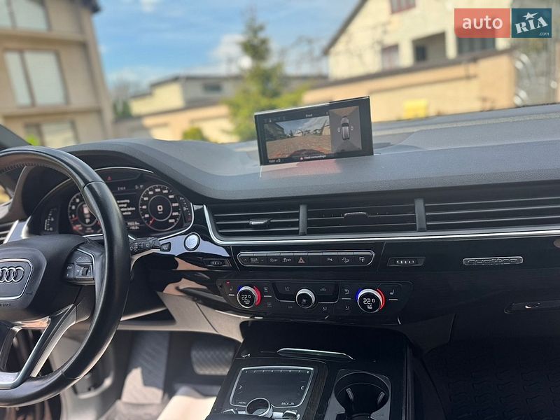 Audi-6