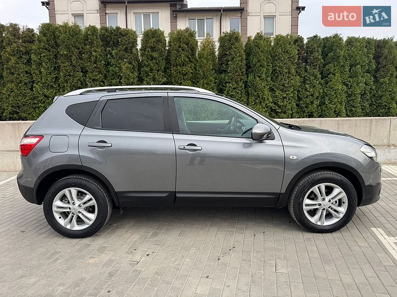 Nissan-17