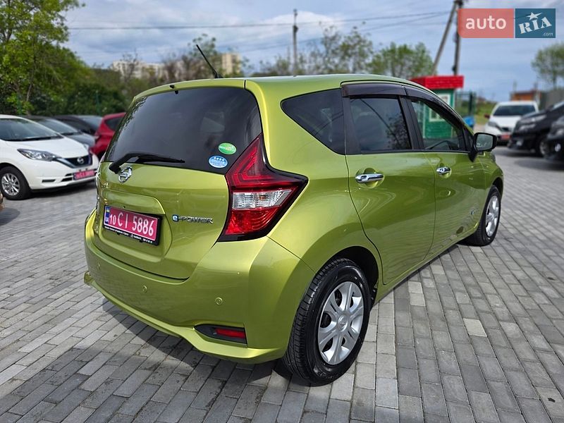 Nissan-4