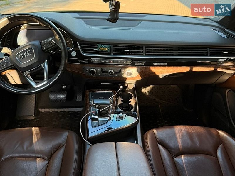 Audi-15