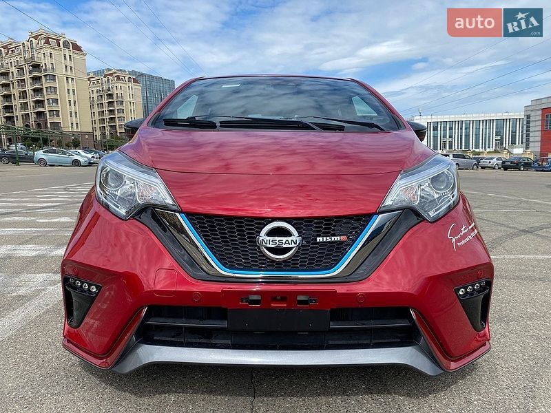 Nissan-3