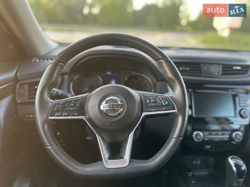 Nissan-5