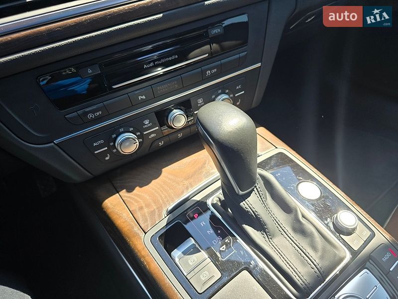 Audi-21