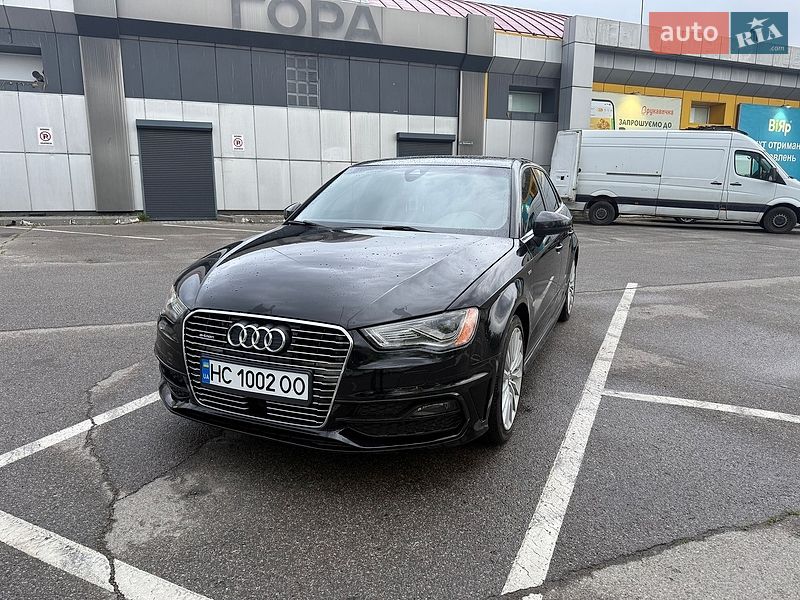 Audi-0
