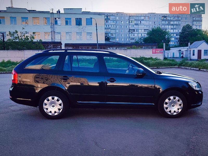 Skoda-25