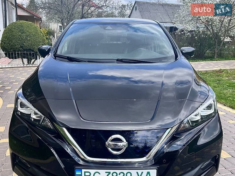 Nissan-9