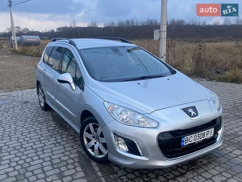 Peugeot-3