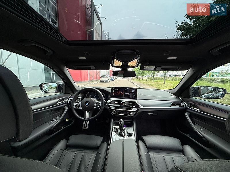 BMW-8