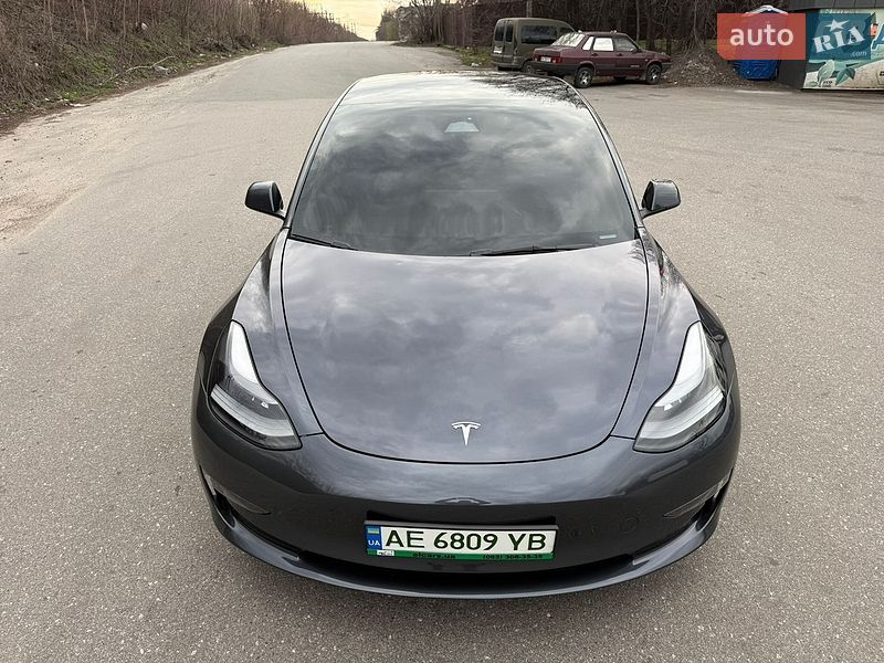 Tesla-5