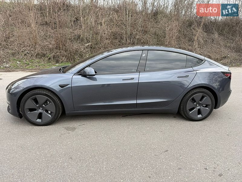 Tesla-1