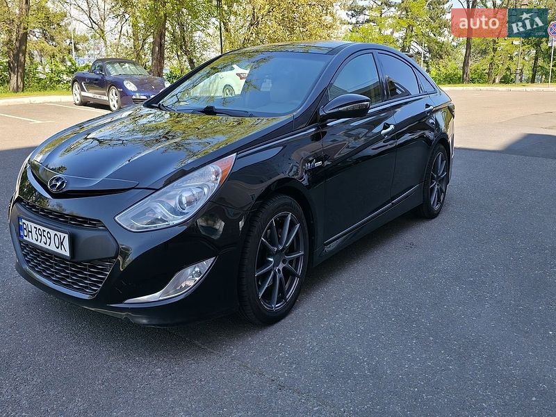 Hyundai-19