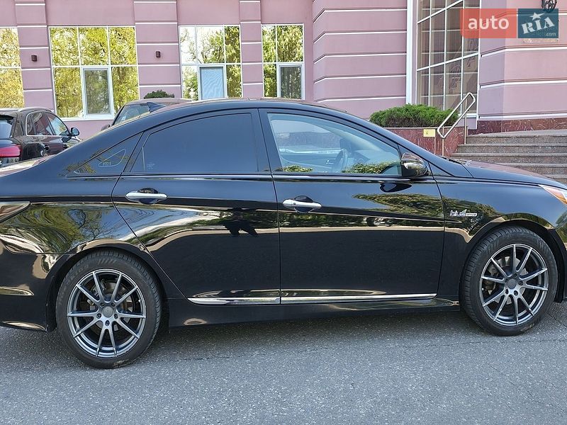 Hyundai-21