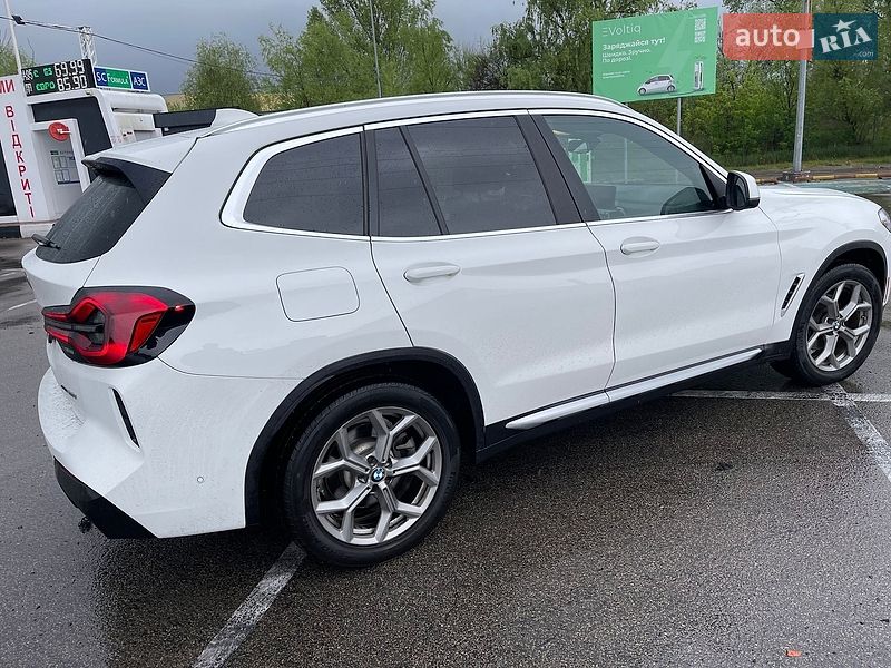 BMW-23