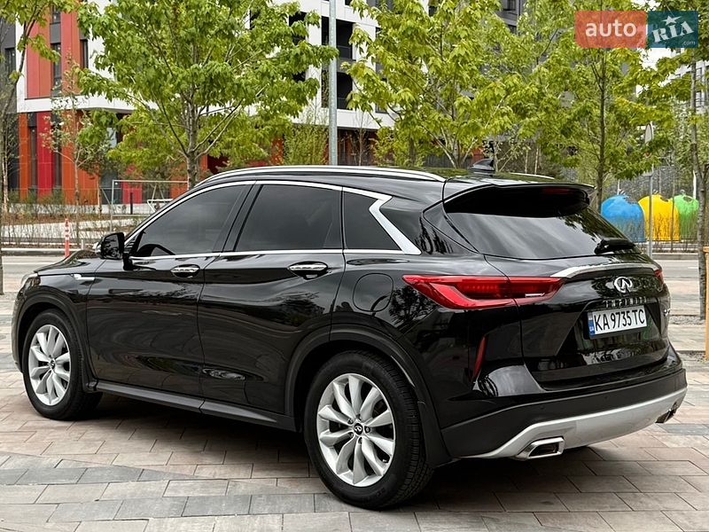 Infiniti-0