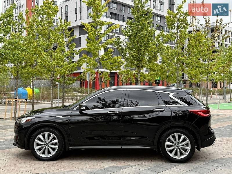 Infiniti-22