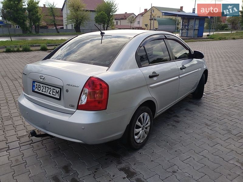 Hyundai-4