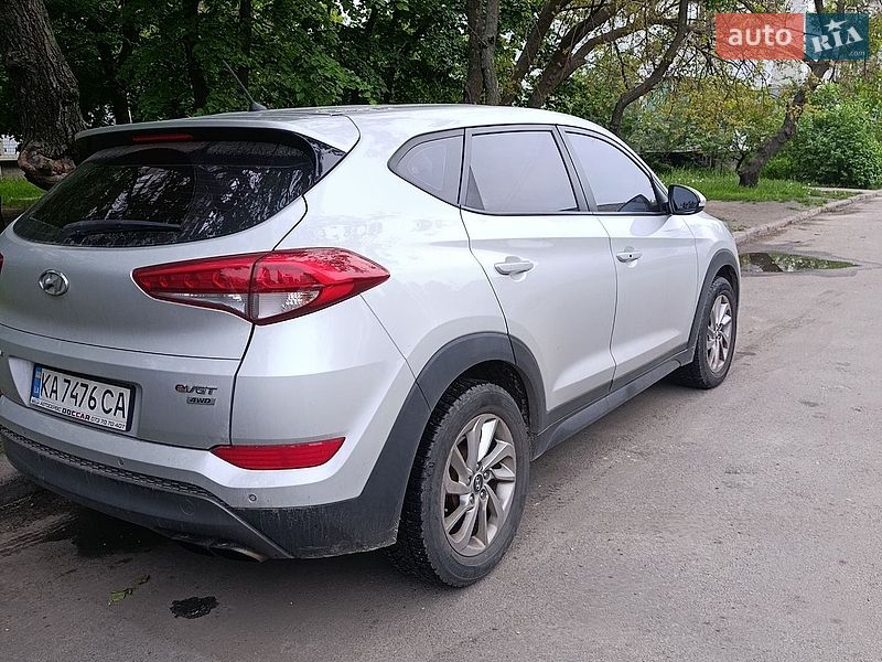 Hyundai-12