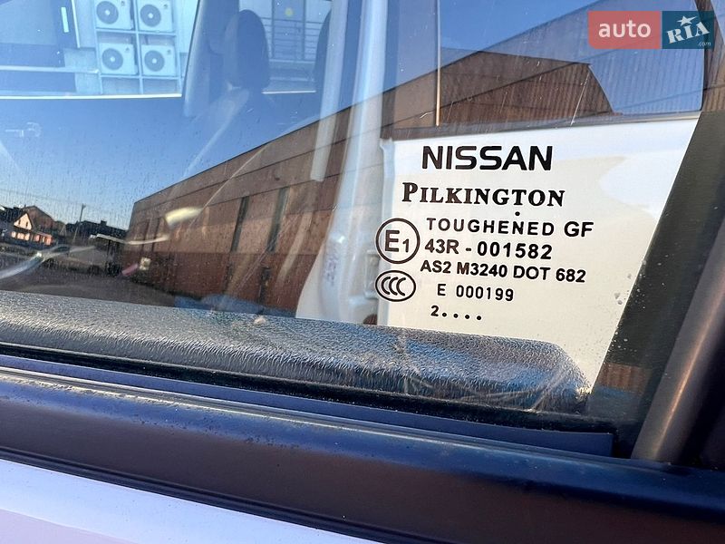 Nissan-67