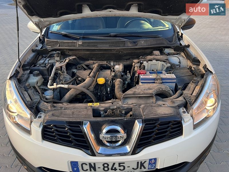 Nissan-43