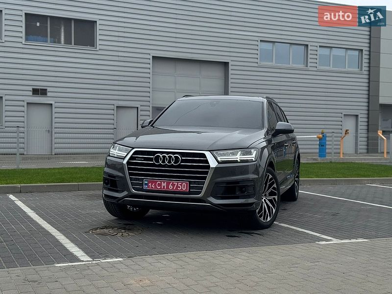 Audi-44