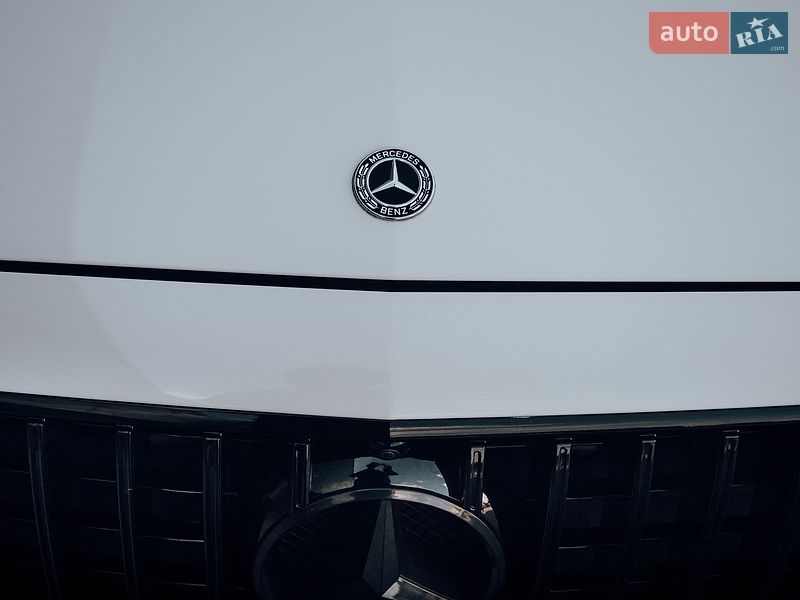 Mercedes-Benz-20