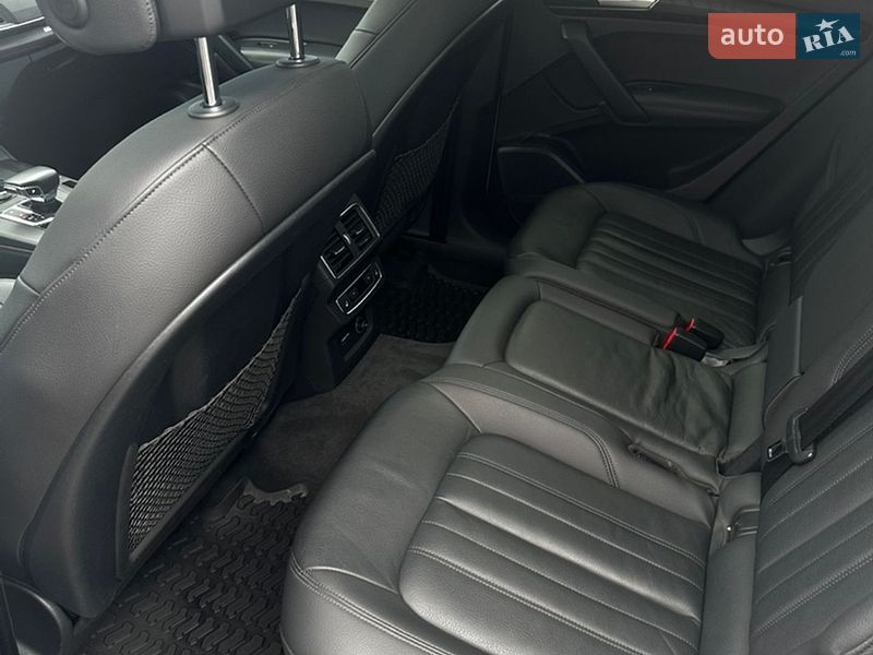 Audi-6