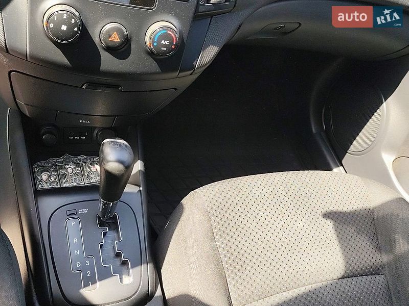 Hyundai-11