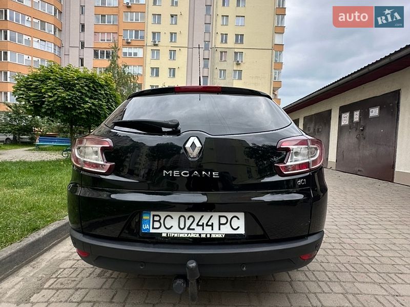 Renault-9