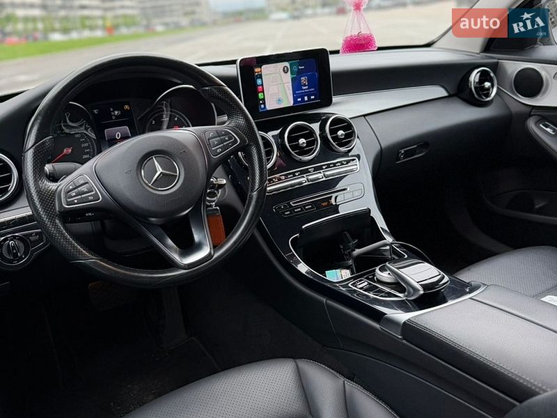Mercedes-Benz-2