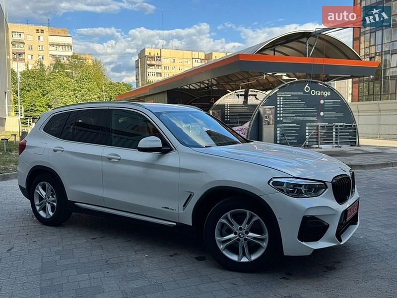 BMW-32