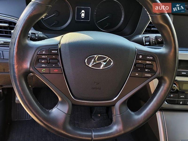 Hyundai-27