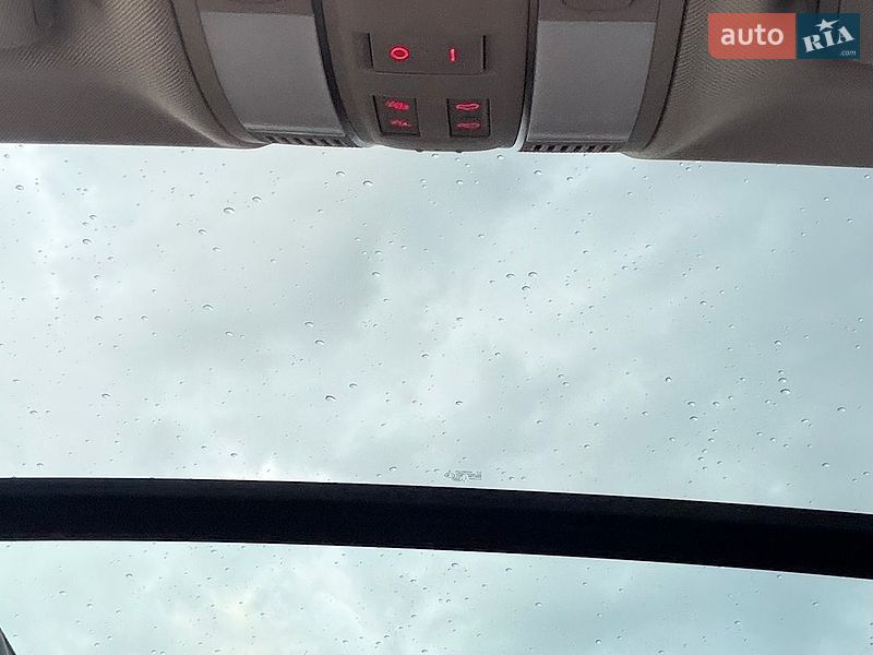 Audi-0