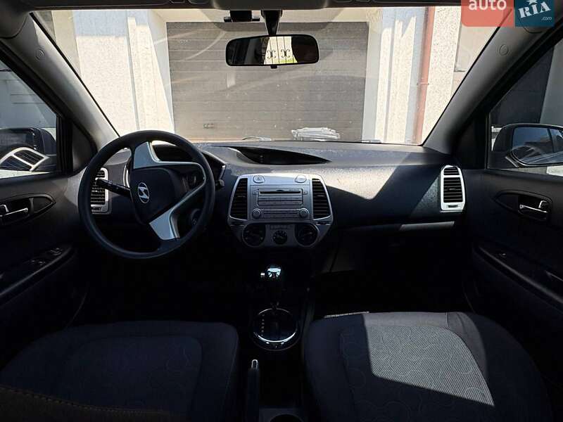 Hyundai-8