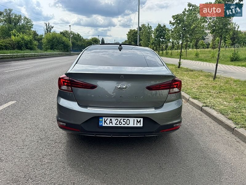 Hyundai-4