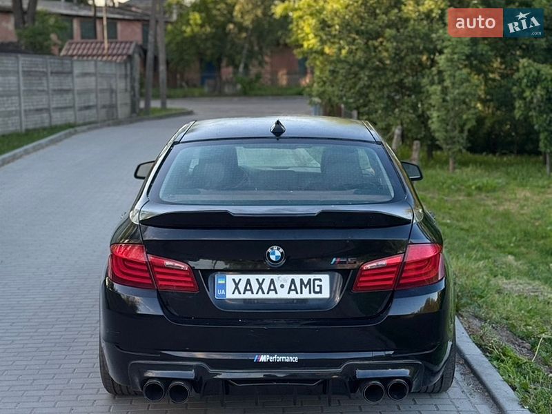 BMW-8