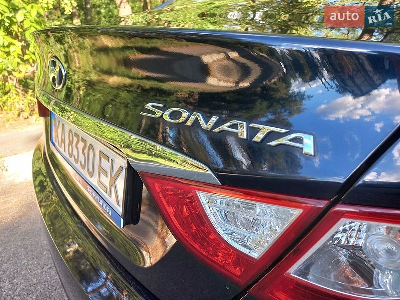 Hyundai-76