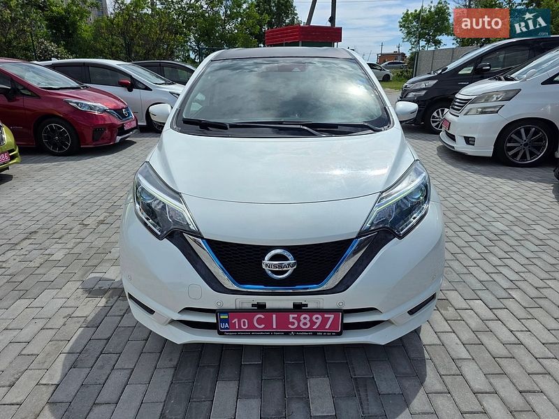 Nissan-6