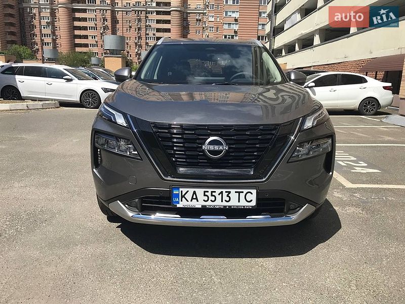 Nissan-44