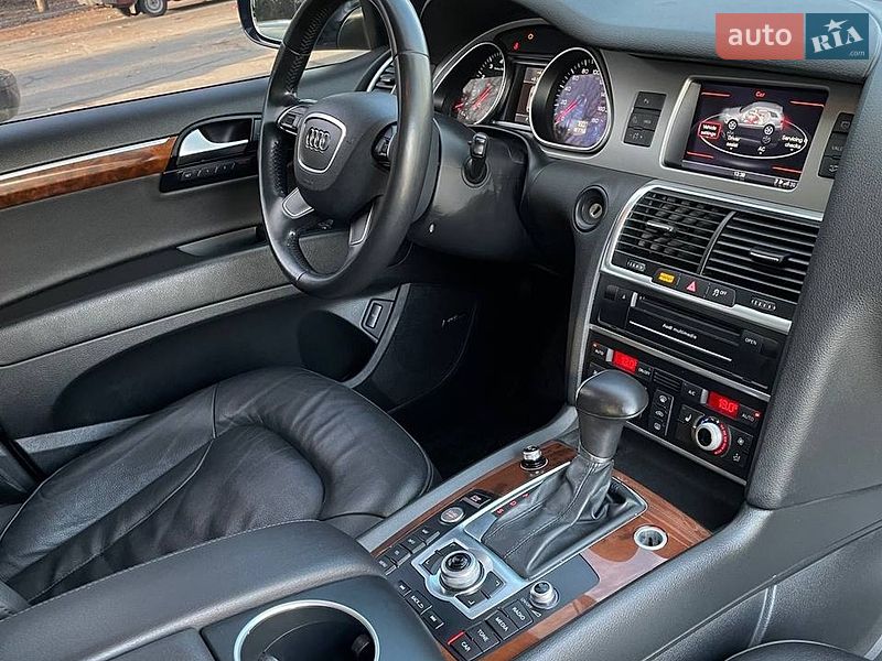 Audi-2