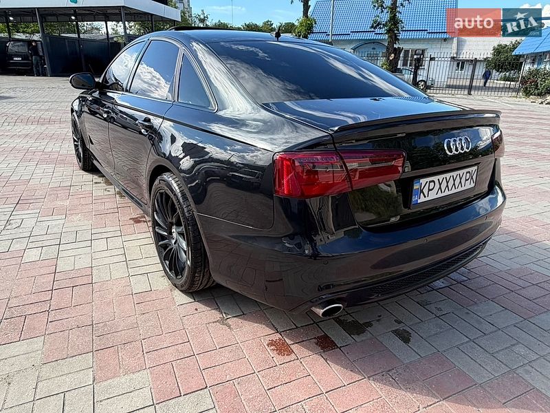 Audi-32
