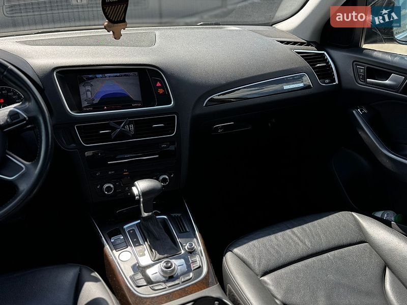 Audi-5