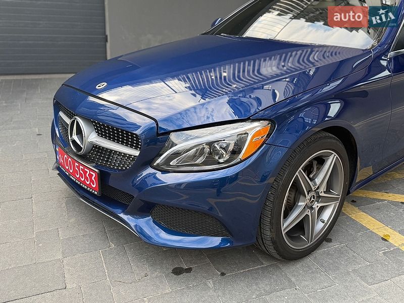 Mercedes-Benz-4