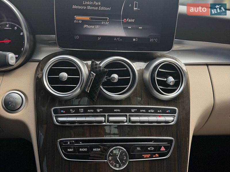 Mercedes-Benz-7